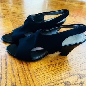 Joan&David Black Heels